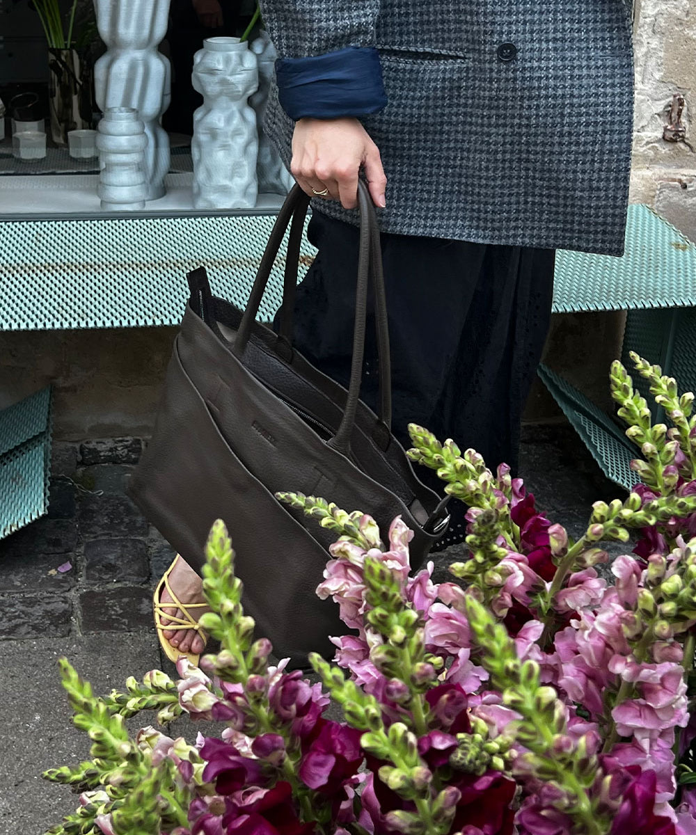 Tara Tote S - D101 Taupe
