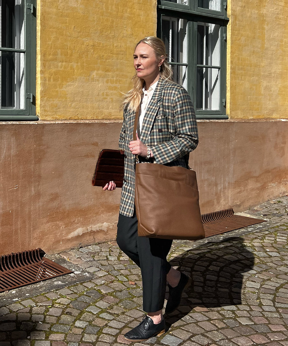 Tara Tote Tall - D101 Pastry