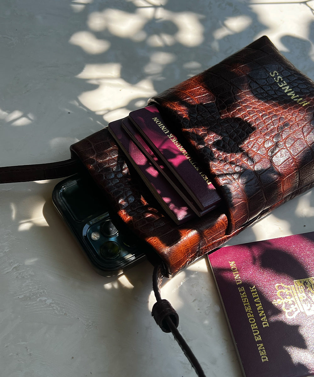 Vahla Mobiltaske Brown Croc